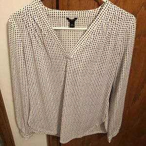 Ann Taylor white and black blouse